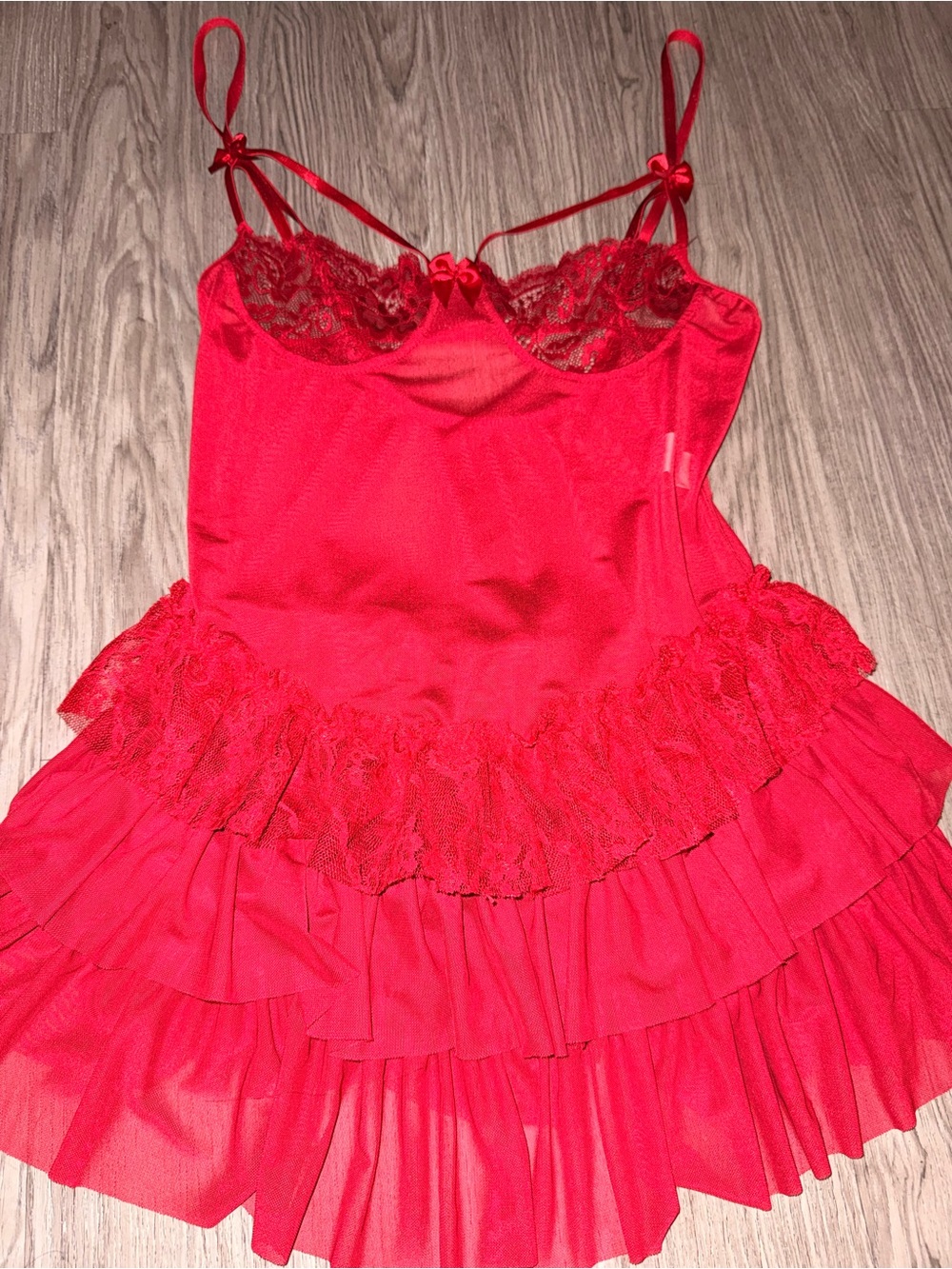 Women’s Red Lace Trim Chemise Nightdress